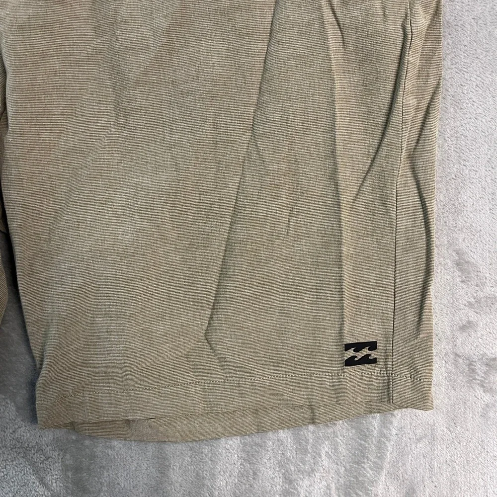 Billabong Crossfire Submersibles Hybrid Shorts Mens 42 Khaki Tan Swim Trunks